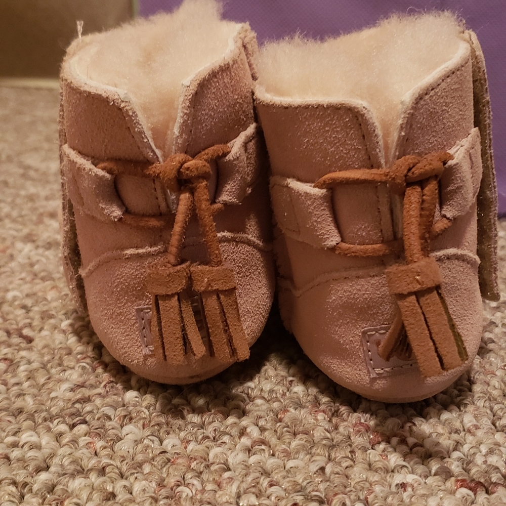 Baby girl uggs.